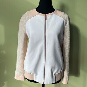 ⭐️ SALE $80 ⭐️ Ted Baker Rose White Boucle Textured Tweed Sleeves Bomber Jacket